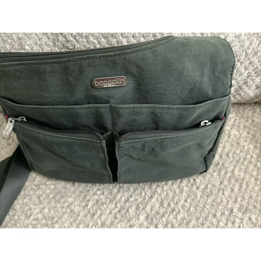 Baggallini Crossbody Bag Gray Travel Organizer Multi Pocket Purse